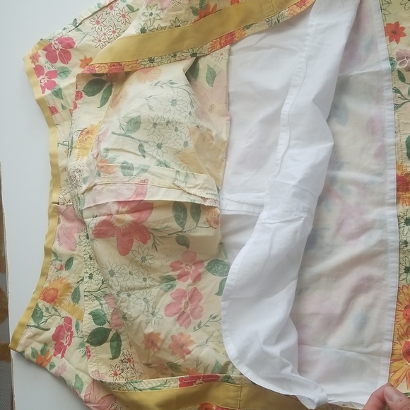 Vintage style Gathered Yellow Floral Skirt cottagecore plus Size 16 - Picture 11 of 12